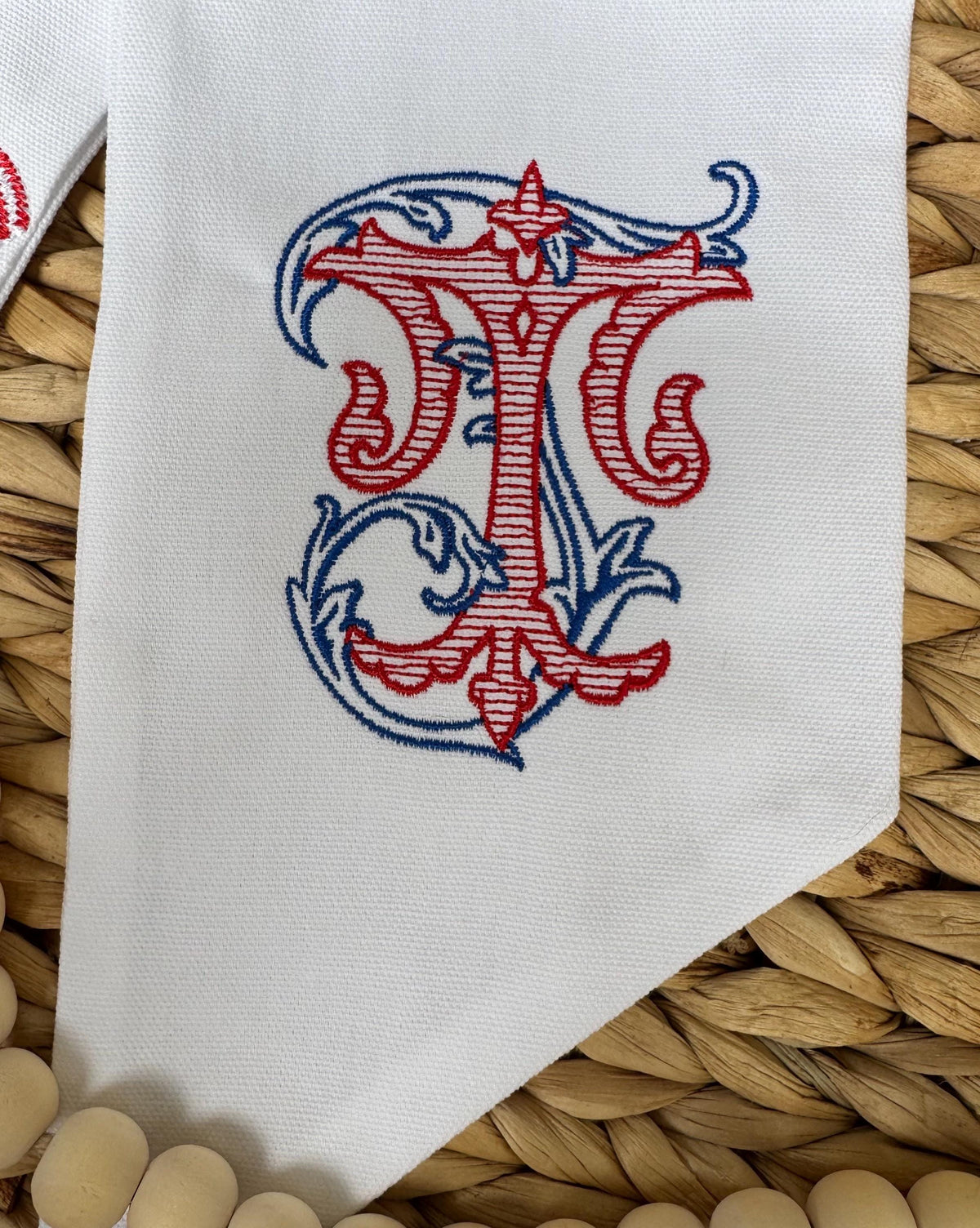 Vintage Vine Patriotic Wreath Sash