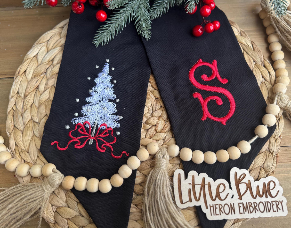 Christmas Tree Wreath Sash