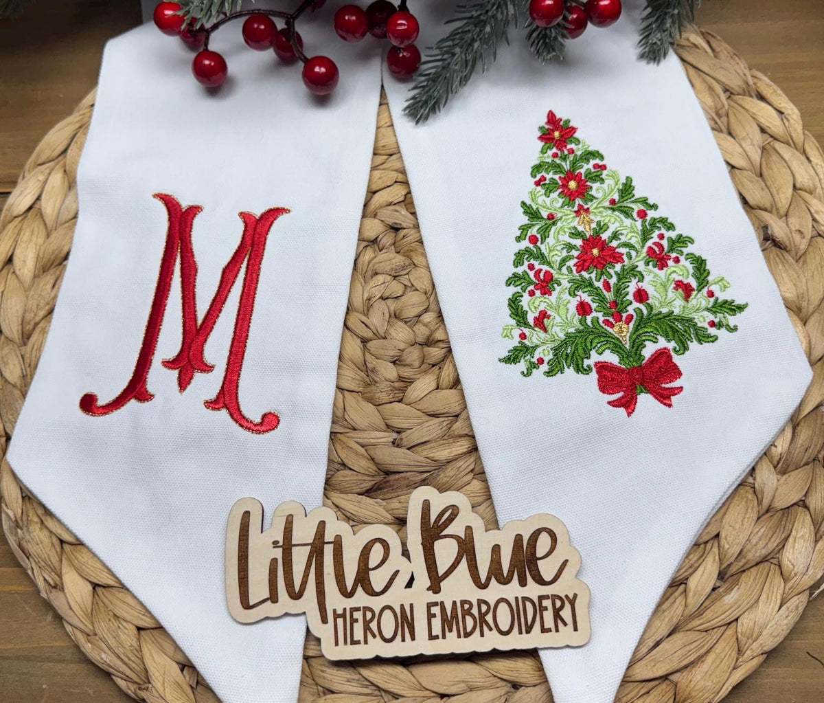 Christmas Tree Wreath Sash