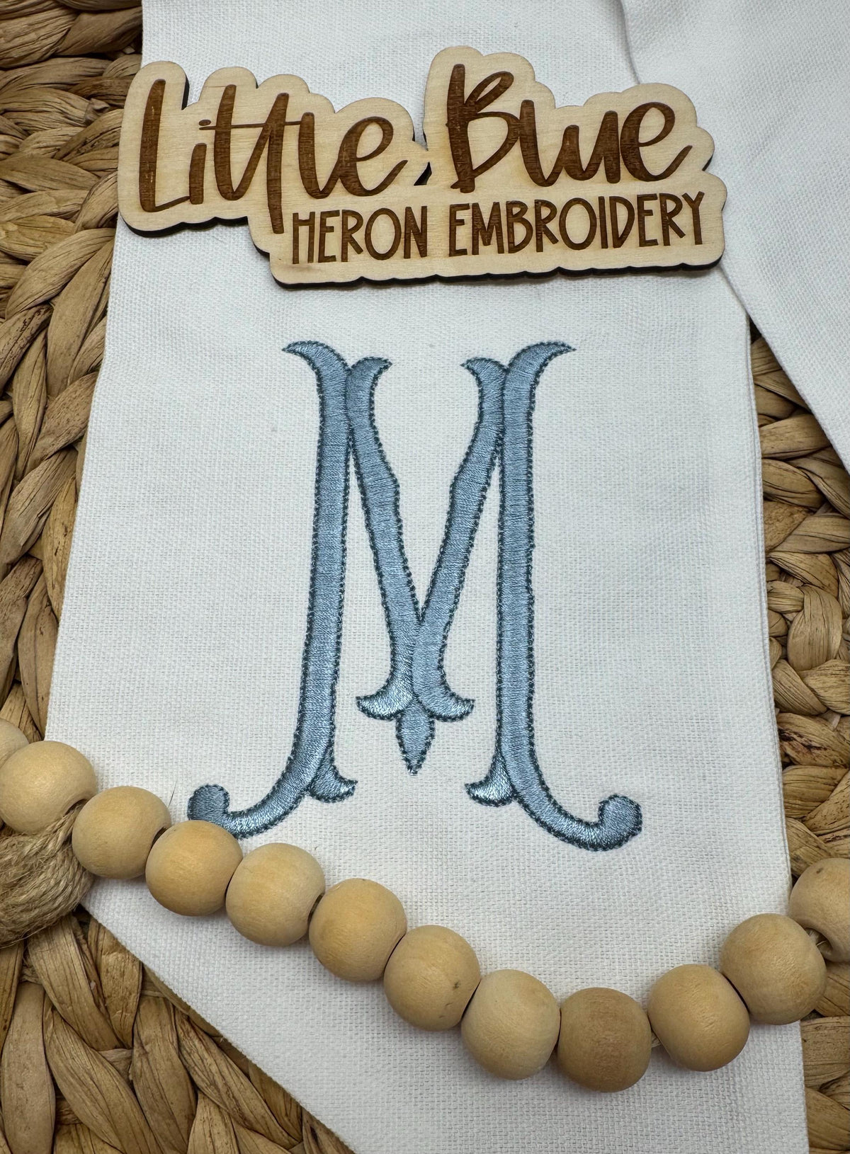 Oyster Wreath Sash