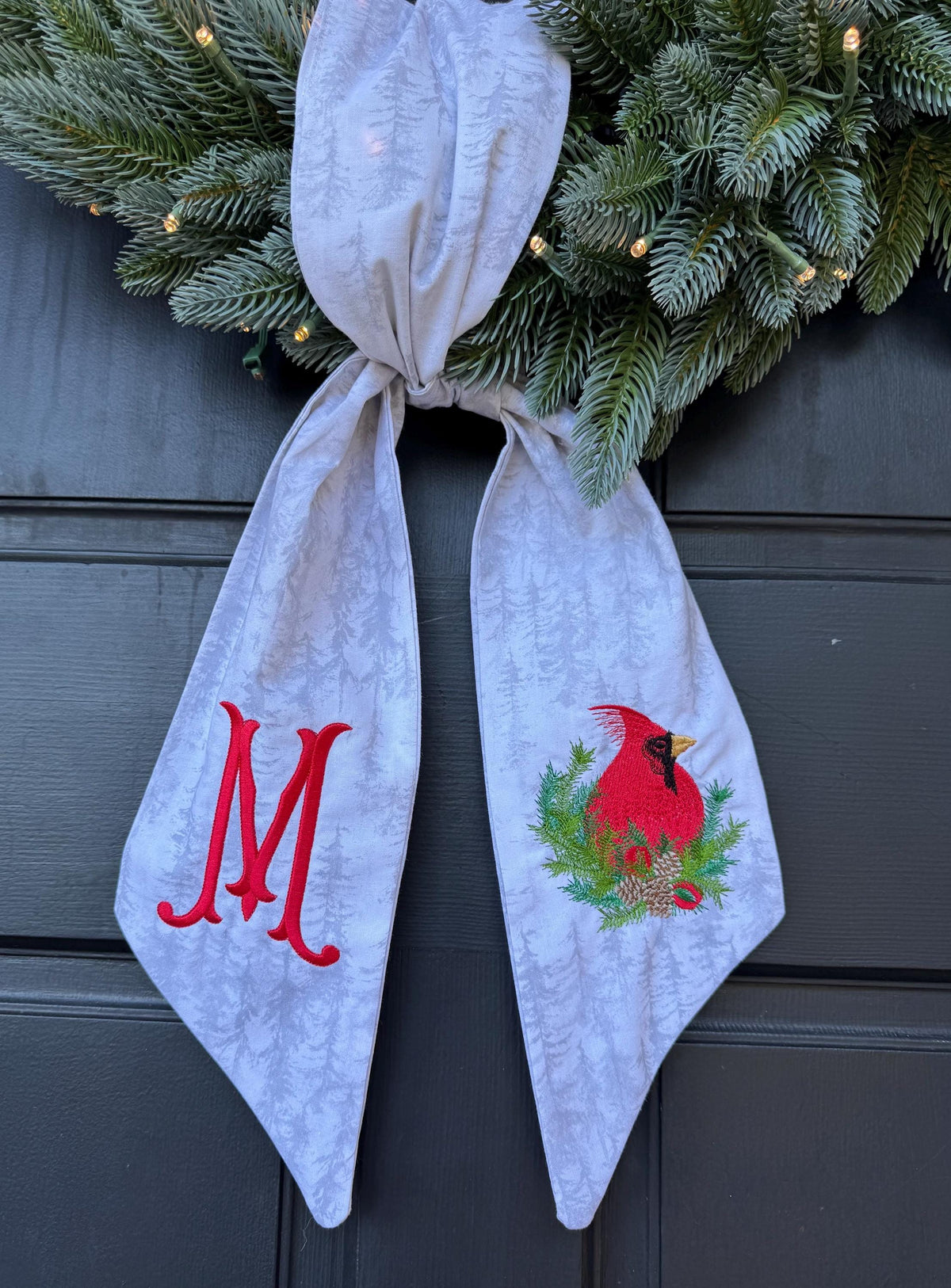 Christmas Cardinal Wreath Sash