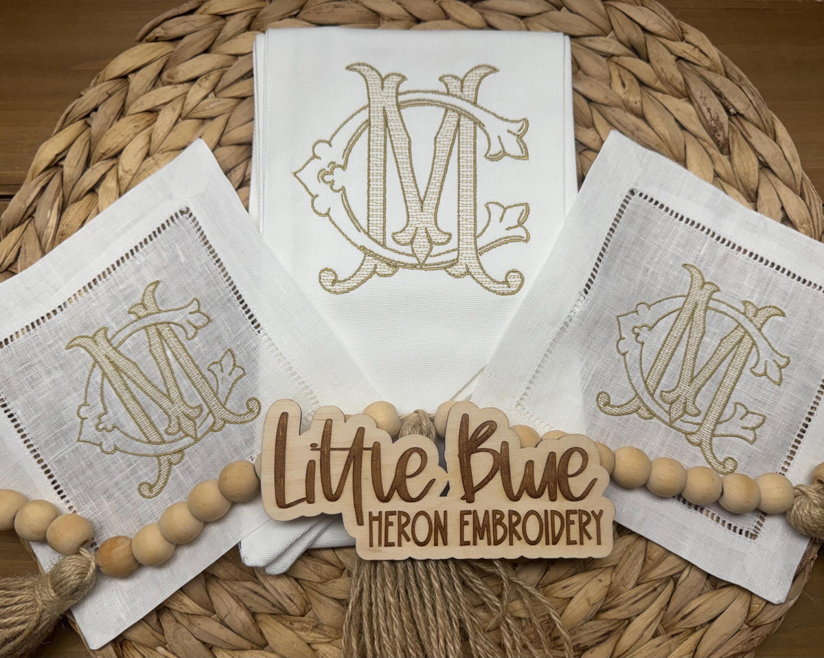 Monogram Wreath Sash: Bride and Groom Interlocking Initials, Engagement Rings Decor - image 4