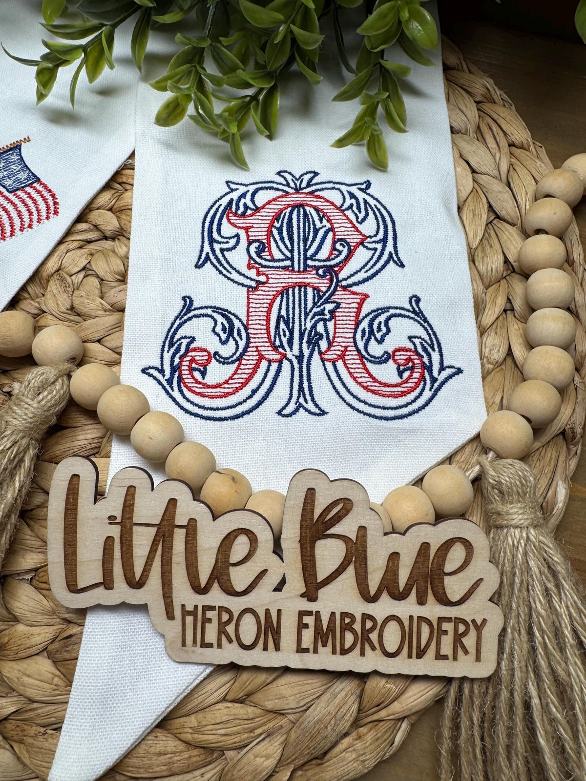 Vintage Vine Patriotic Wreath Sash