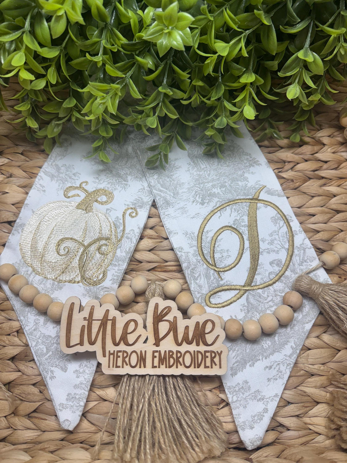 Tan Toile Pumpkin Wreath Sash