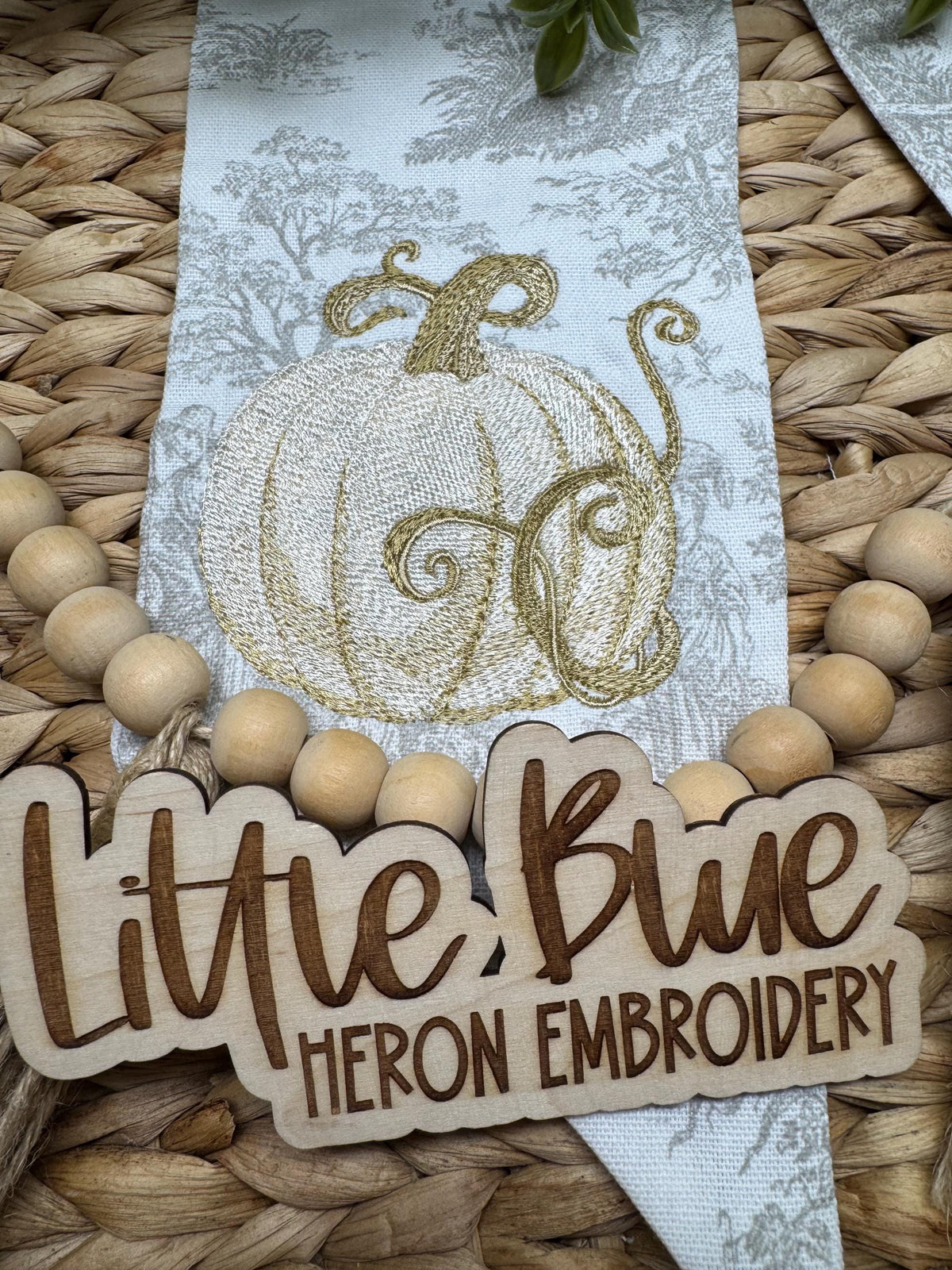 Tan Toile Pumpkin Wreath Sash
