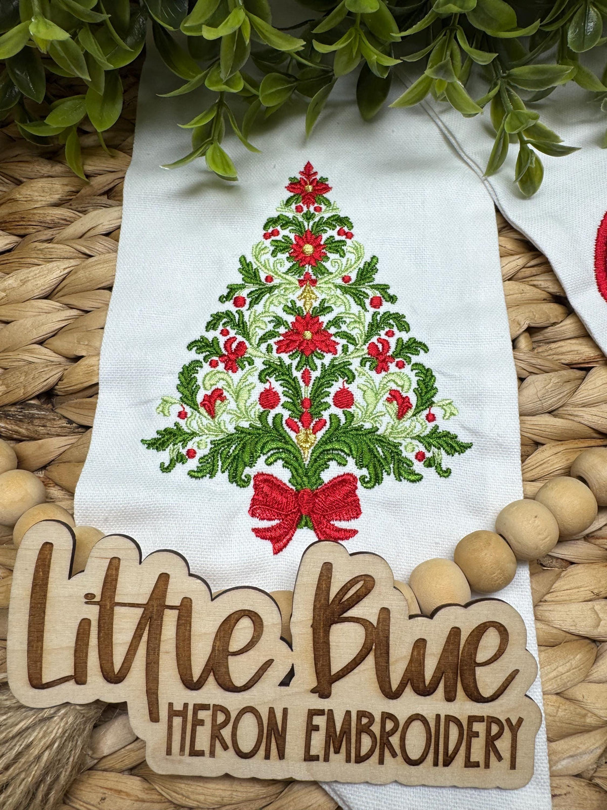 Christmas Tree Wreath Sash